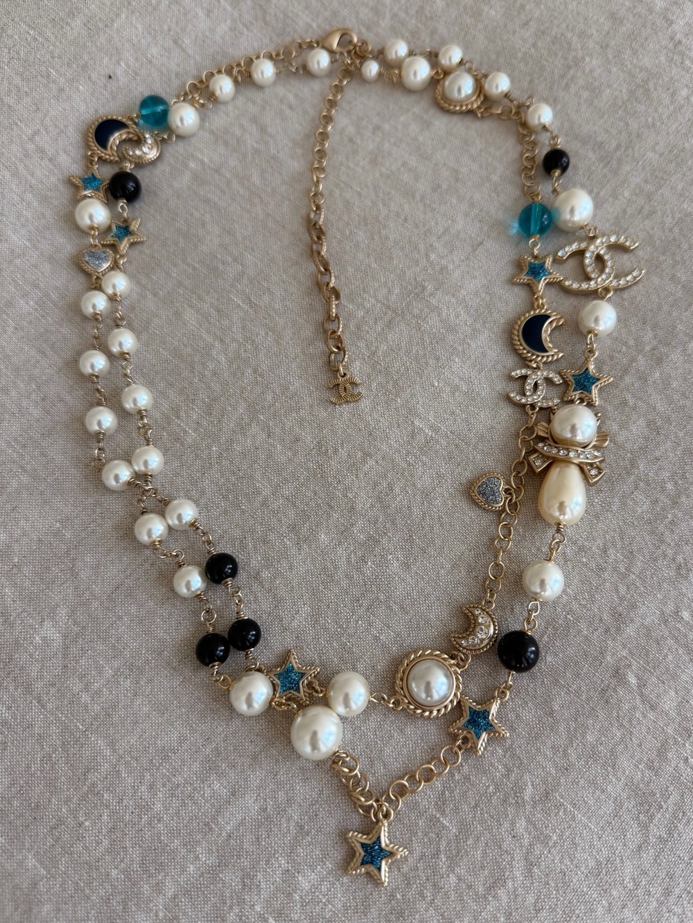💙CHANEL Gold-Tone Multi-Strand Pearl Necklace with Blue Stars & Black Beads✨ - Picture 9 of 11